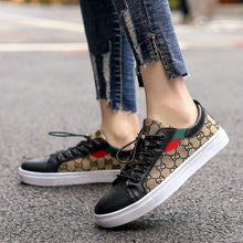 Load image into Gallery viewer, OLOMLB Men Vulcanize Shoes Fashion Classic Casual Shoes Men Comfortable Flats Male Lightweight Breathable Couple Shoes Size36~44