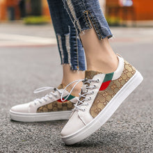 Load image into Gallery viewer, OLOMLB Men Vulcanize Shoes Fashion Classic Casual Shoes Men Comfortable Flats Male Lightweight Breathable Couple Shoes Size36~44