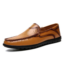 Load image into Gallery viewer, Men Loafers Party Shoes Luxury Loafers Leather Moccasin Wedding Slip On Shoes Flat Driving Boat Shoes Male Gommino Zapatos
